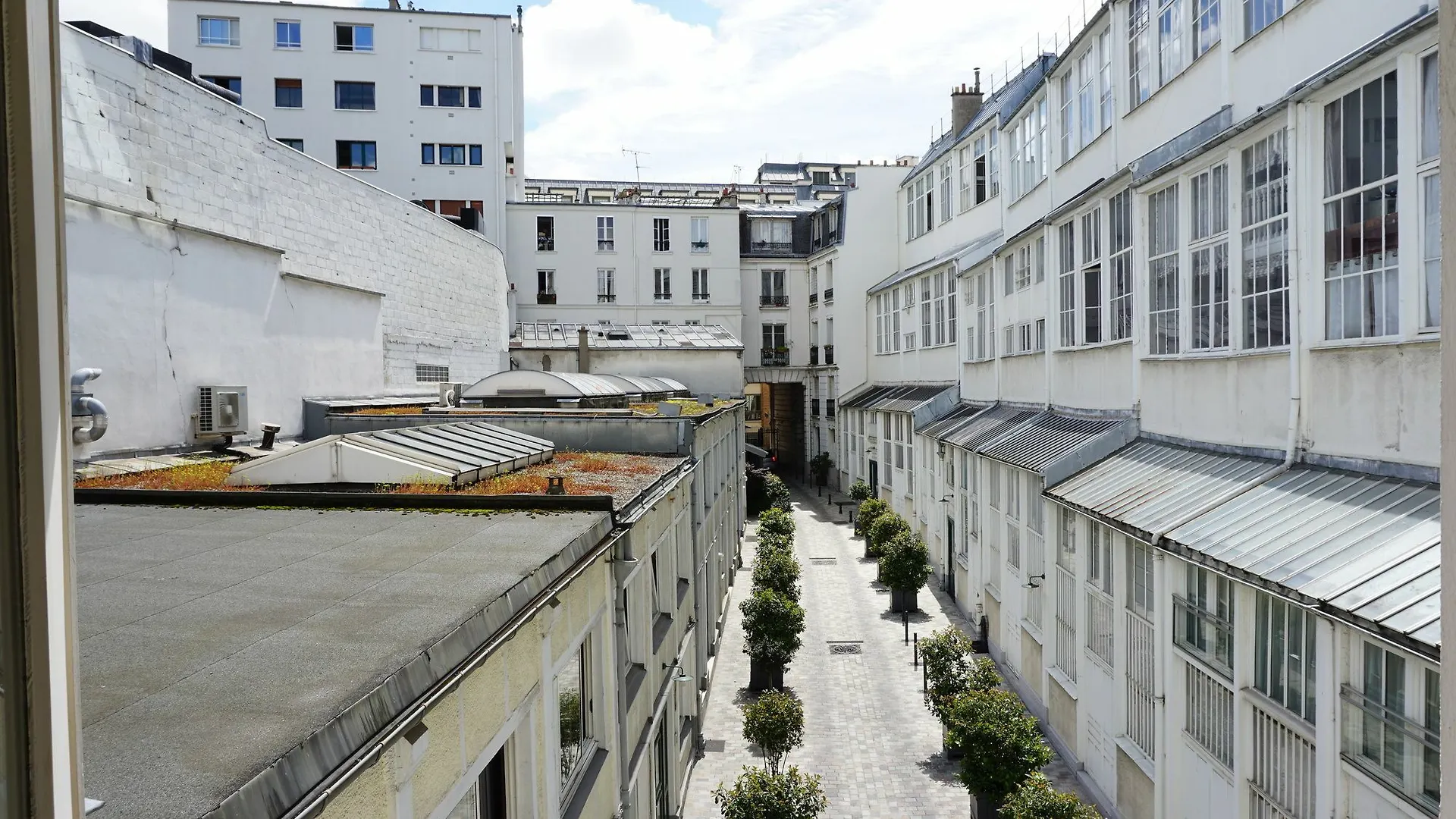 Etoile Studio Paris 16 0*,  Frankrig